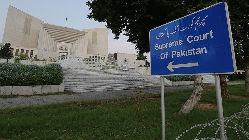 Interim Pakistan government challenges ruling on trial of civilians in military courts