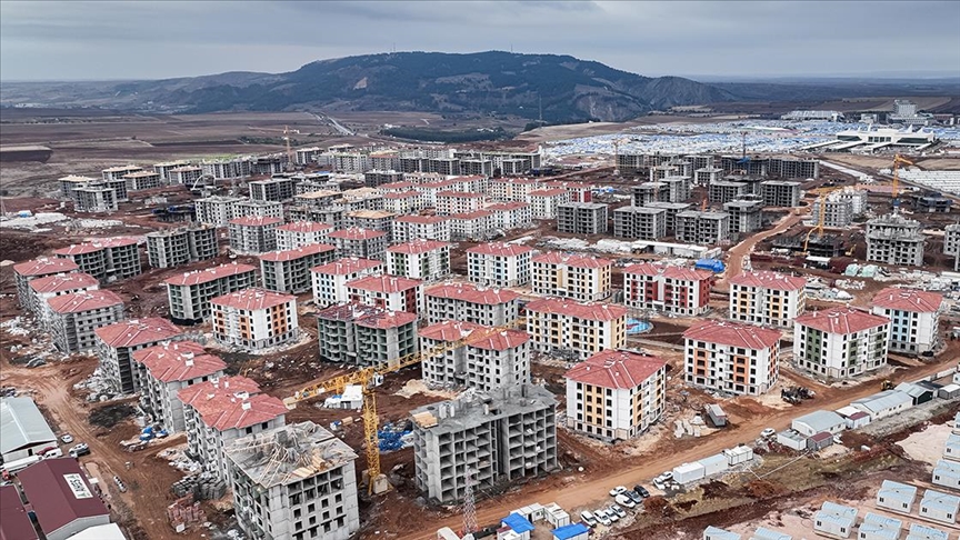 Adıyaman'da 41 binin üzerinde kalıcı konutun inşası sürüyor
