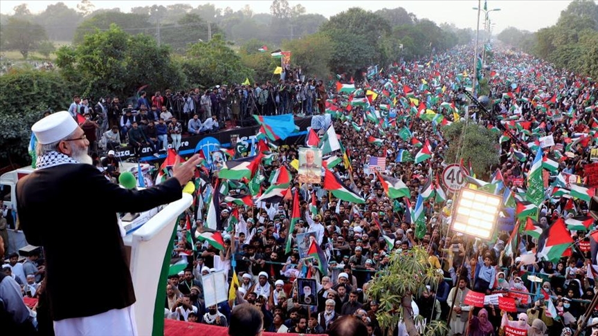 Tens of thousands march in solidarity with Palestine in Pakistan