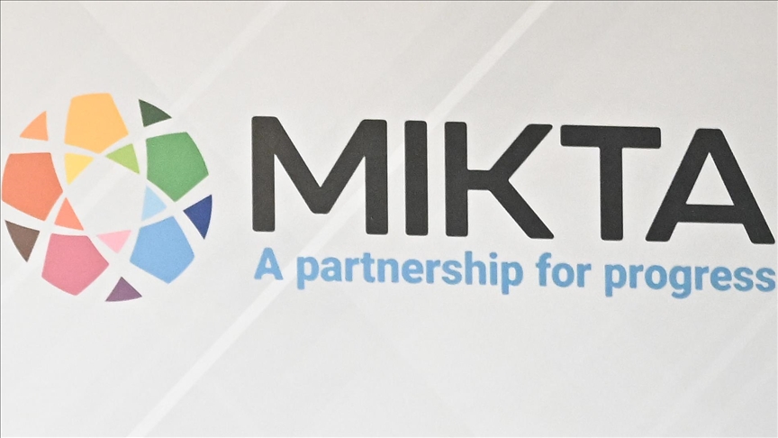 Turkish Parliament Speaker attends MIKTA meeting in Indonesia