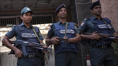 Wave of arrests in government response to opposition strike in Bangladesh