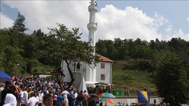Suspect detained in arson attack on mosque in Bosnia's Gradacac