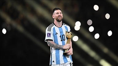 Messi'nin 2022 Dünya Kupası'nda giydiği formalar, müzayedeye çıkacak 
