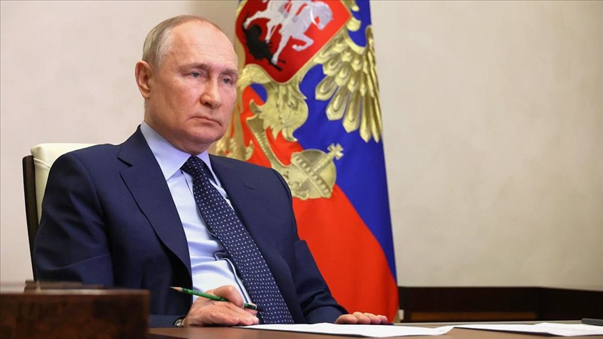 Путин отметил "ангажированность" международных институтов в сфере прав человека