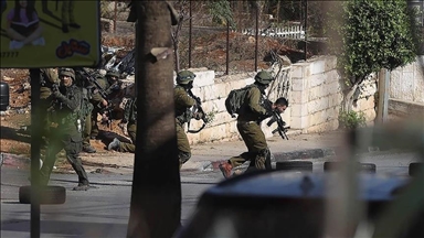 الجيش الإسرائيلي يعتقل 40 فلسطينيا في الضفة الغربية