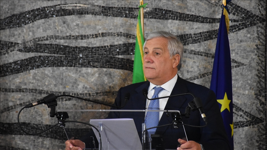 Il ministro degli Esteri italiano sostiene l’accordo migratorio con l’Albania