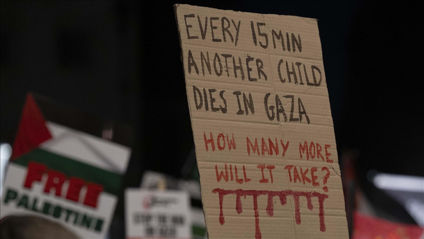 Sit-in protest held at UK Parliament, calling for permanent cease-fire in Gaza