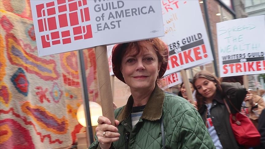 Hollywood actors lose jobs for pro-Palestinian remarks