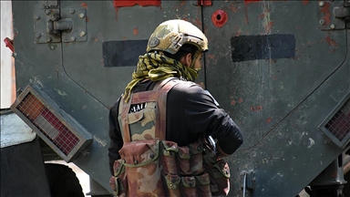 Cammu Keşmir'de direnişçilerle çıkan çatışmada 4 Hint askeri öldürüldü