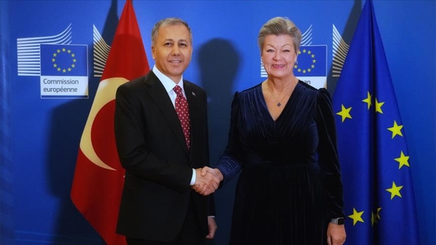 تركيا والاتحاد الأوروبي نحو تعزيز التعاون في قضايا الأمن والهجرة
