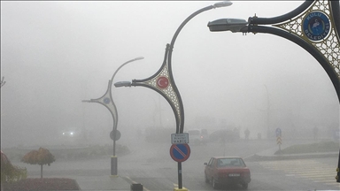Konya ve Afyonkarahisar'da sis etkili oldu