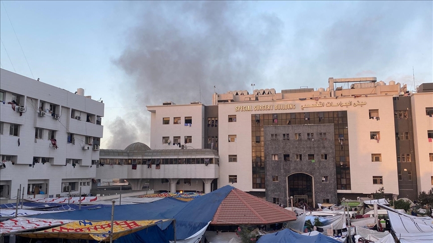 أطباء في مستشفى الشفاء: الجيش الإسرائيلي سرق جثثا واعتقل مرضى (شهادات)