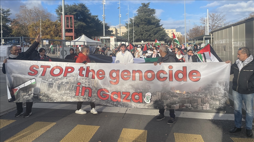 جنيف.. مسيرة مؤيدة لفلسطين أمام مفوضية حقوق الإنسان