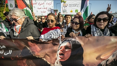 "مسيرة صامتة" لنساء تونسيات دعما للمرأة الفلسطينية