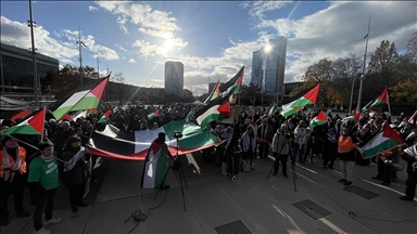 Tens of thousands take to European streets to call for Gaza cease-fire