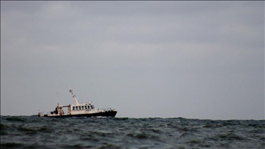Товарен брод потона во близина на грчкиот остров Лезбос, едно лице спасено,13 исчезнати