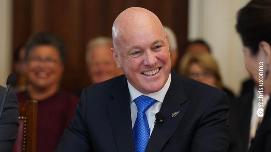 'Enormous responsibility,' says Luxon after taking oath as New Zealand premier