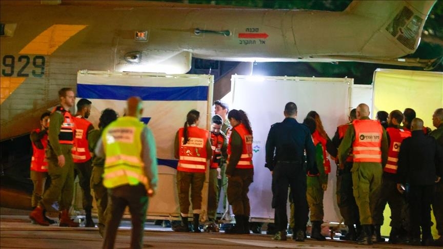 Israël examine une liste de noms de captifs que le Hamas a l'intention de libérer lundi