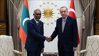 Turkish President Erdogan meets Maldivian counterpart for talks 