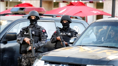 تونس.. توقيف 20 مهاجرا غير نظامي "اعتدوا" على قوات الأمن