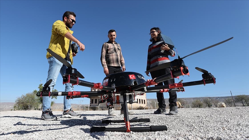 Dronların hava trafiğini kontrol altına alacak sistem geliştirildi