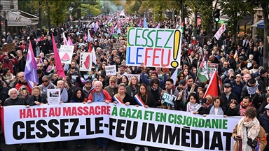 Eski Fransa Başbakanı'na göre, Filistin'i destekleyenler işten çıkarılma baskısıyla karşı karşıya