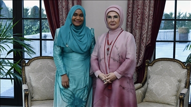 عقيلة الرئيس التركي تلتقي نظيرتها المالديفية في أنقرة