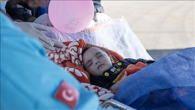 Gazzeli hastaları ve refakatçilerini Türkiye'ye getirecek uçak Mısır'dan havalandı