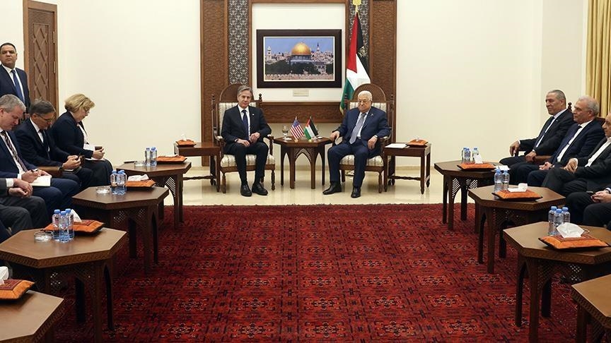 Blinken discute avec Abbas de l'accélération de l'arrivée de l'aide humanitaire dans la bande de Gaza