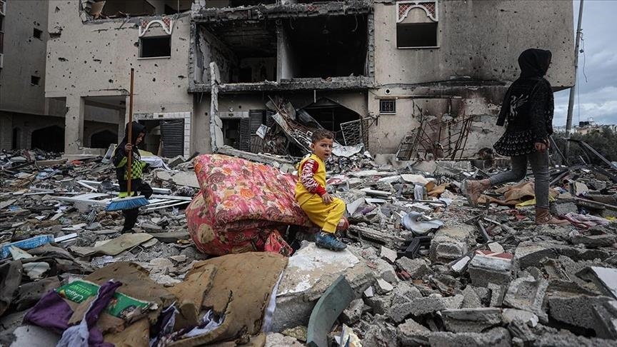 La pause humanitaire prolongée une journée dans la bande de Gaza