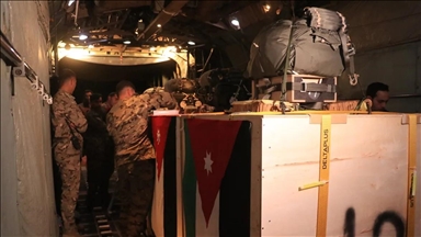 الجيش الأردني ينفذ ثالث إنزال جوي لمستشفاه الميداني الأول بغزة