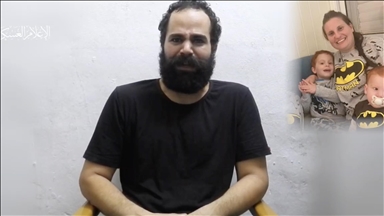 محتجز إسرائيلي يتوسل نتنياهو لإعادة جثامين عائلته من غزة 
