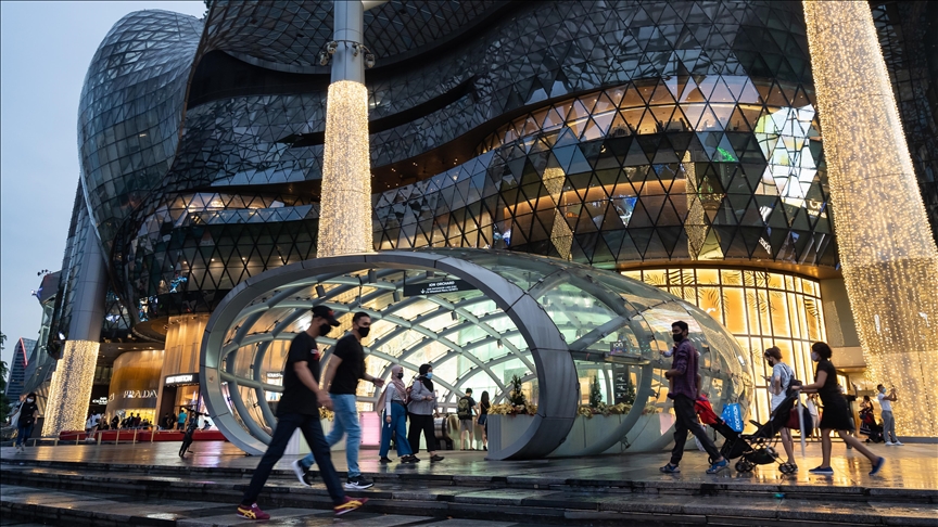 Singapore, Zurich world most expensive cities, survey finds
