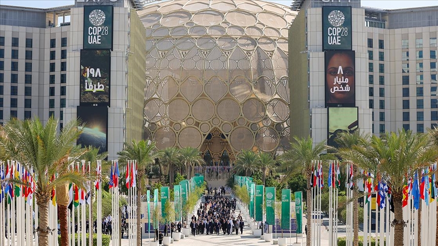 Dubai'deki "Dünya İklim Eylemi Zirvesi"ne katılan Arap liderler, Gazze'yi gündeme taşıdı