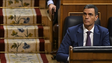 Amid diplomatic row, Spain’s premier speaks to Israeli Cabinet minister
