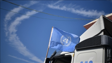 Aid trucks stop entering Gaza as humanitarian pause ends