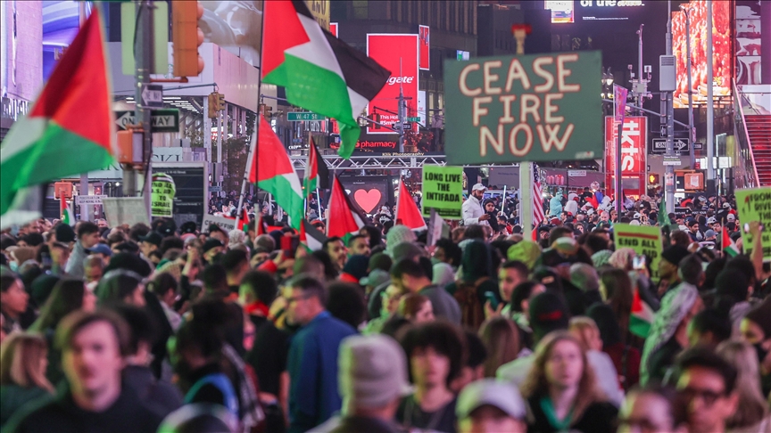 Sondage / États-Unis : la majorité des jeunes et des femmes s'opposent à la guerre lancée par Israël contre Gaza