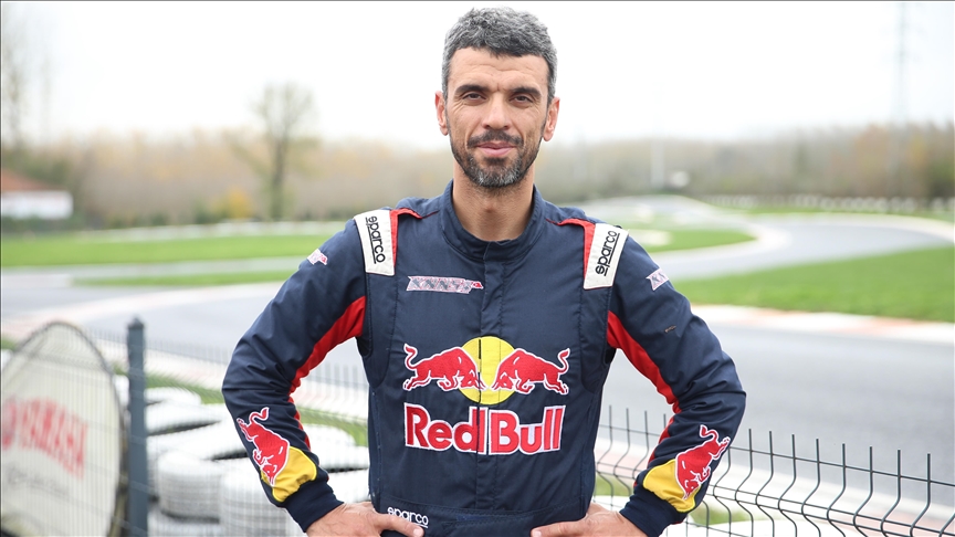 Kenan Sofuoğlu yeni sezonda milli motosikletçilerden şampiyonluk bekliyor