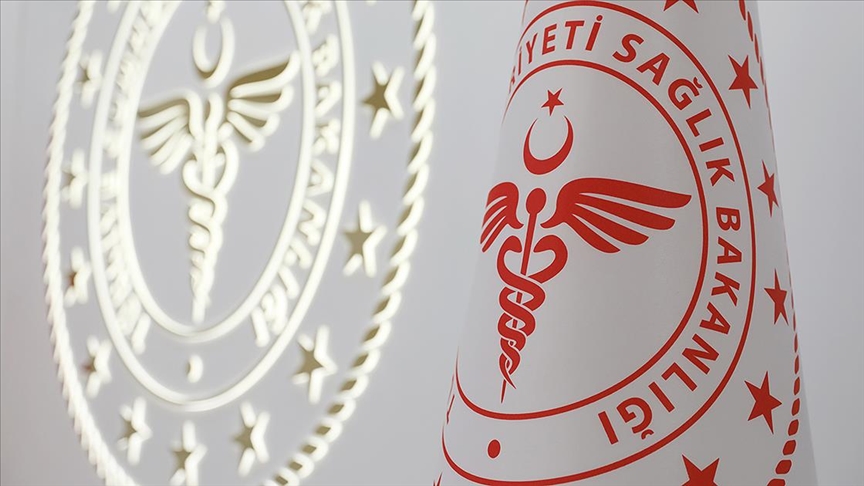 Sağlık Bakanlığı, "aşılarda takip sisteminden kaynaklı tehlike olduğu" iddiasını yalanladı