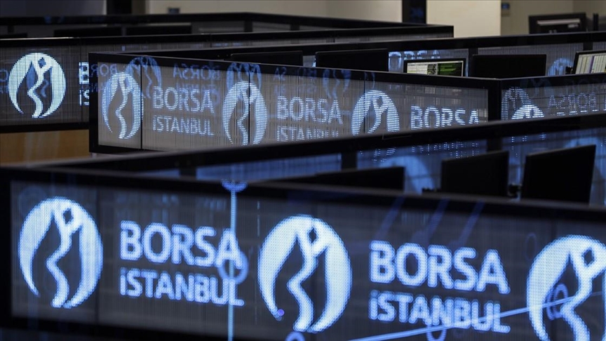 Türkiye's BIST 100 index closes Monday in the green