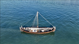 Viking yelkenlisi Saga Farmann İstanbul'da "kışlayacak"