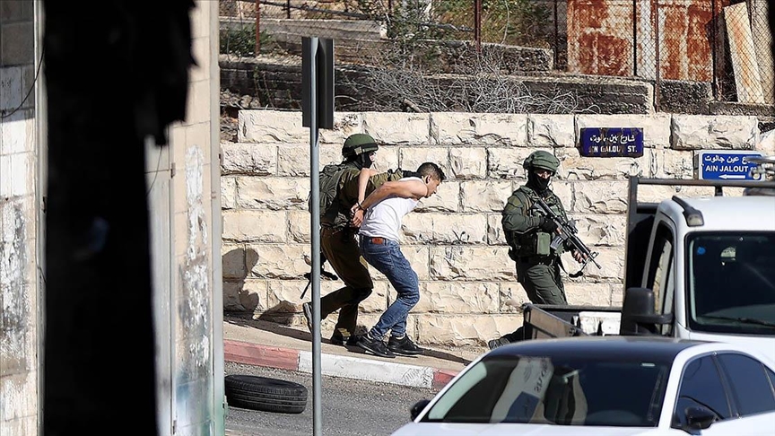 Israeli army arrests 40 more Palestinians in West Bank raids