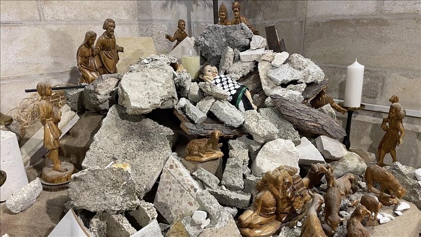 Palestine : Des débris en guise de décoration de Noël en réaction à l'attaque israélienne sur Gaza