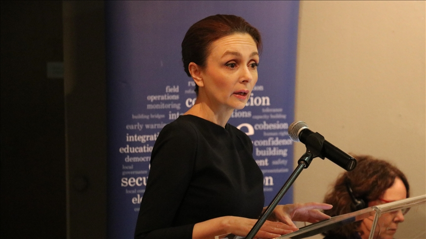 Zonja e Parë e Maqedonisë së Veriut: Dhuna në familje nuk është një çështje private, por shqetësim shoqëror