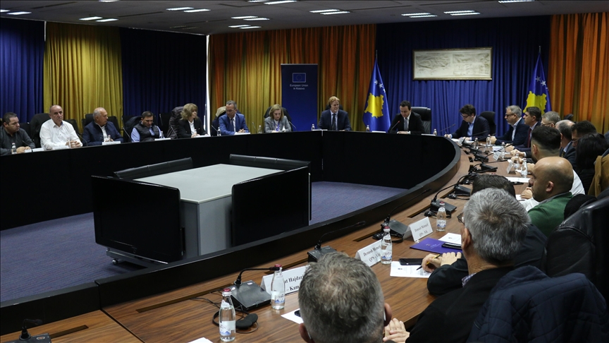 Kosovë, rreth 21 mijë familje me asistencë sociale do të subvencionohen për blerjen e lëndëve djegëse