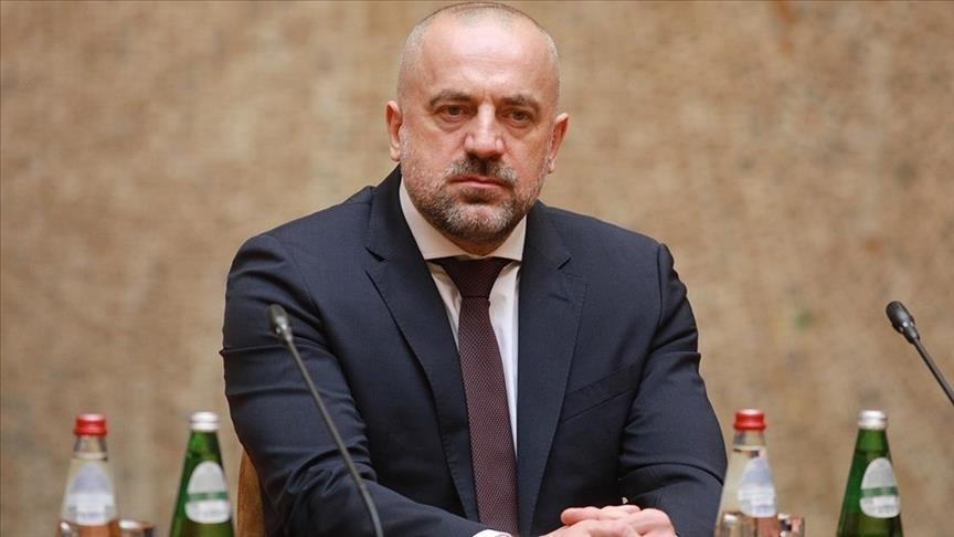 INTERPOL-i lëshon urdhër-arrest për Milan Radoiçiqin
