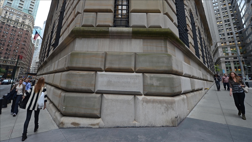 US stocks mixed as economy adds more jobs than estimates, unemployment falls