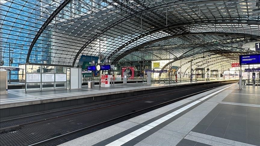 Rail strike disrupts train services in Germany