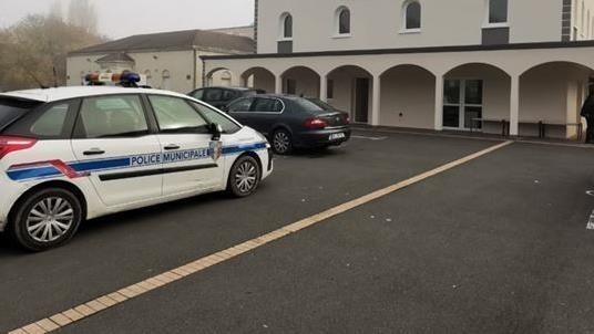 France: des tags islamophobes à l'entrée d'une salle de prière musulmane