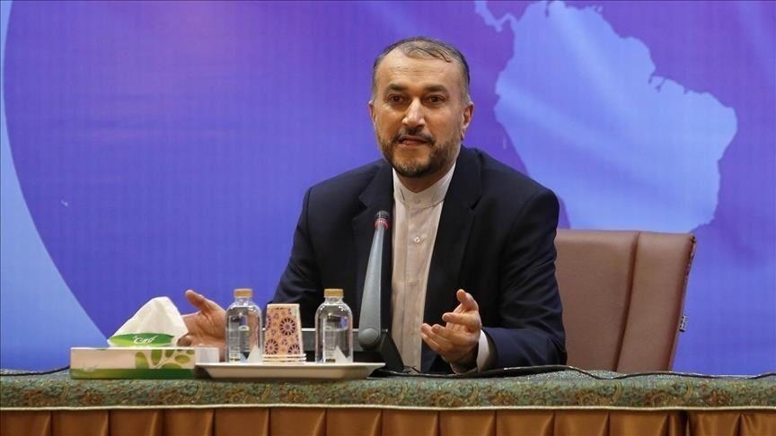 وزیر خارجه ایران میگوید که آمریکا برای راکتورهای هستهای آب سنگین ایران را خریداری میکند